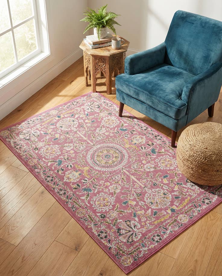 Detail image of 3' 3 x 5' 3 Blossom Rug