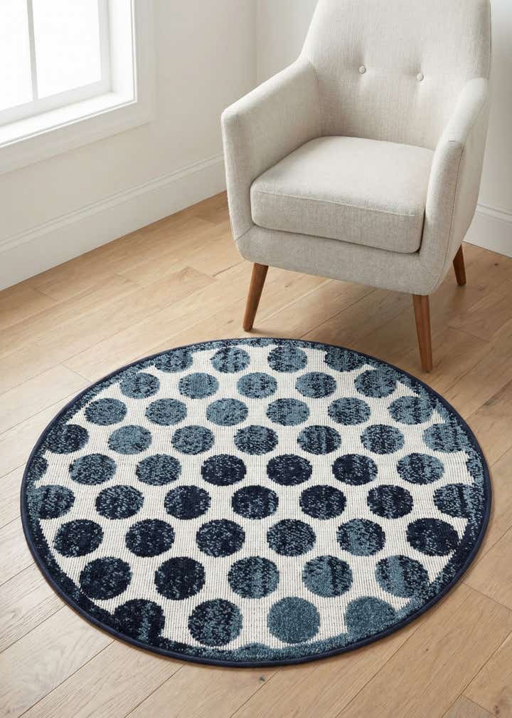 3' x 3' Easy-Clean Sabrina Soto Indoor / Outdoor Round Rug