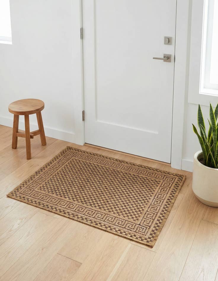 Detail image of 2' 2 x 3' Easy-Clean Border Indoor / Outdoor Rug