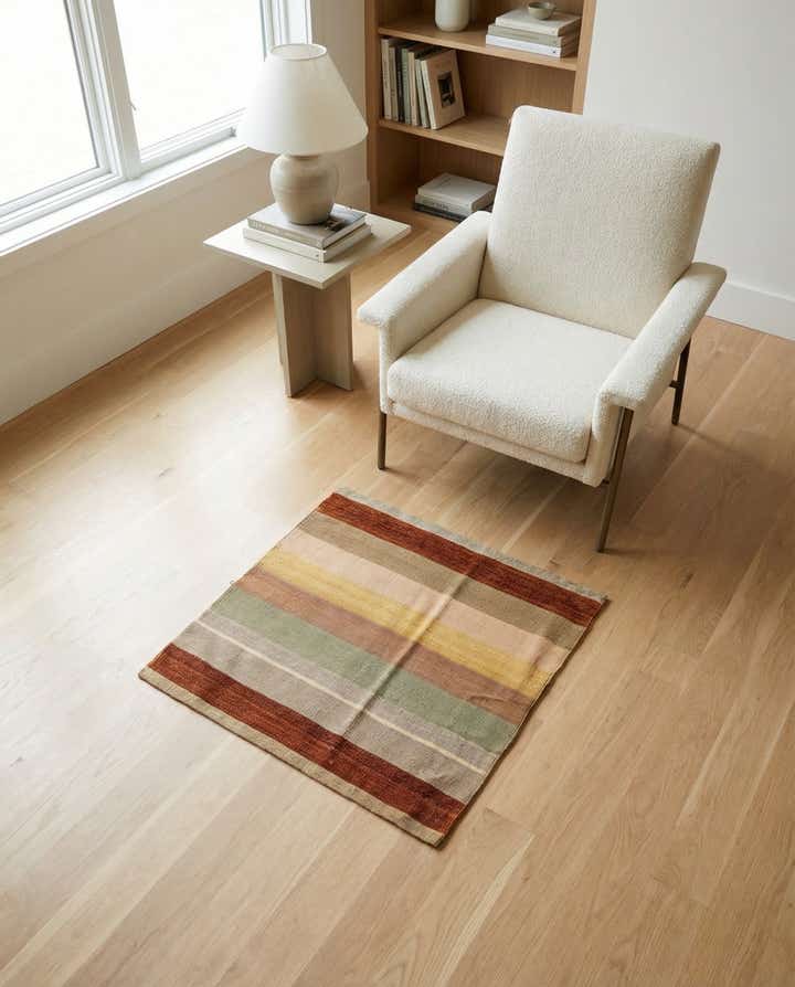 2' 5 x 2' 5 Hand Knotted Persian Wool Square Rug