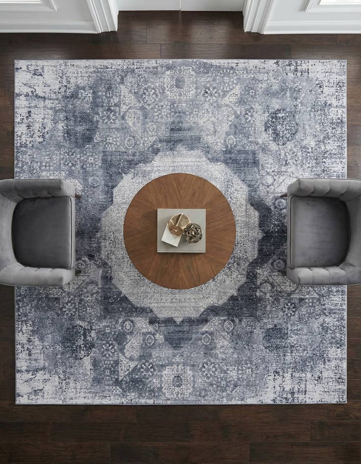 Detail image of 7' 10 x 7' 10 Washable Yara Square Rug