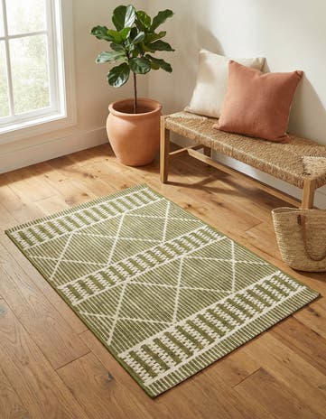 Green Easy-Clean Lattice Indoor / Outdoor Rug