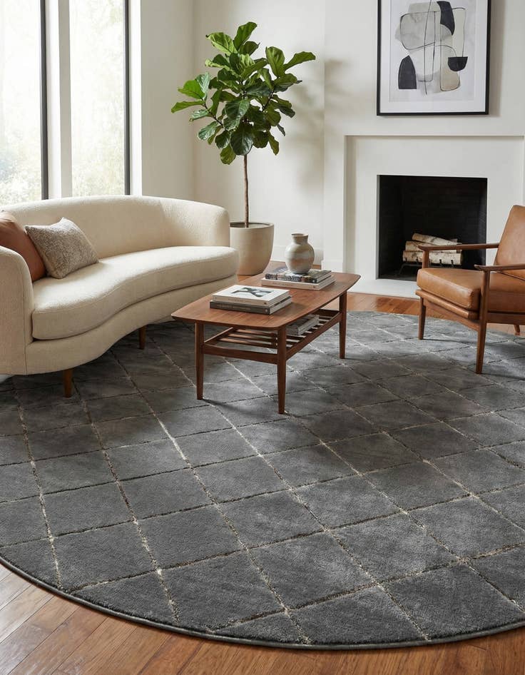 Detail image of 10' x 10' Vogue Geo Round Rug