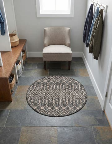 3' x 3' Easy-Clean Lattice Indoor / Outdoor Round Rug