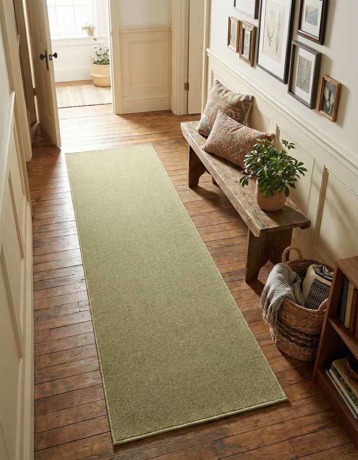 Detail image of 2' x 6' Everyday Solid Runner Rug