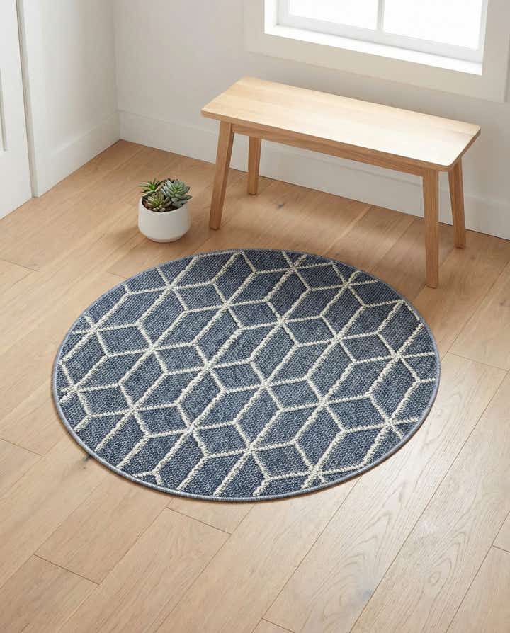3' 1 x 3' 1 Easy-Clean Trellis Indoor / Outdoor Round Rug