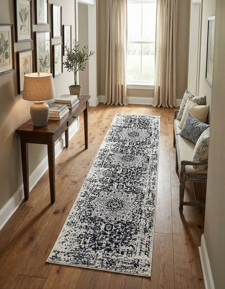 Detail image of 2' 7 x 12' Arlington Runner Rug
