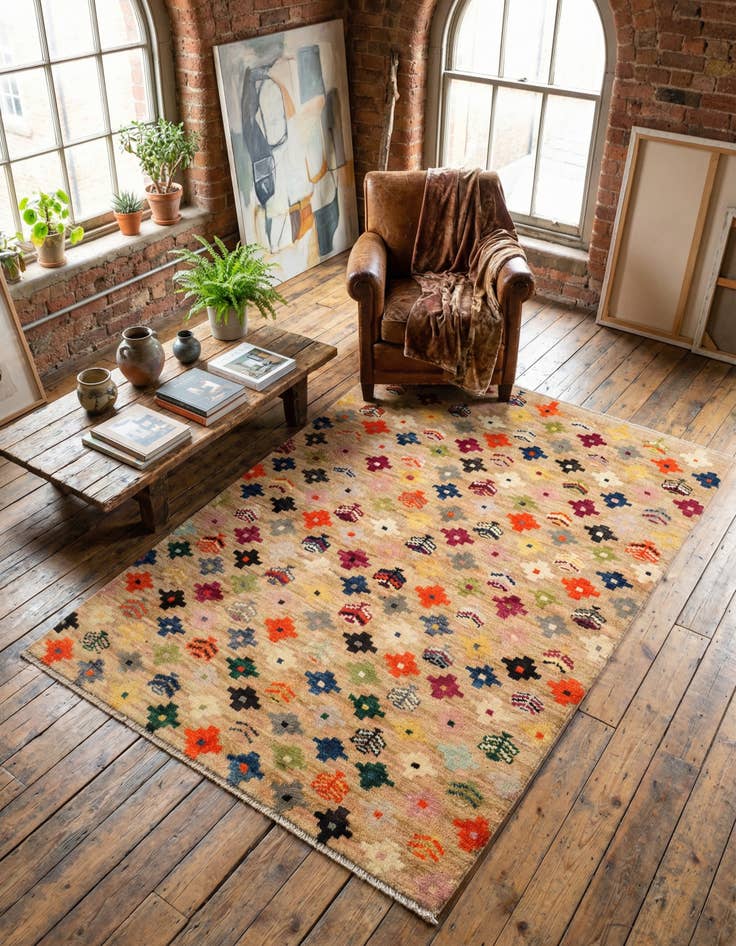 Detail image of 4' 4 x 5' 11 Hand Knotted Balouch Wool Rug