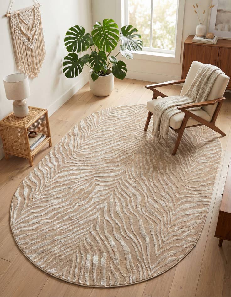 Detail image of  5' 3 x 8' Finsbury Oval Rug
