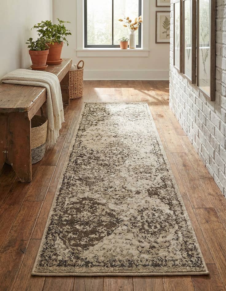 Detail image of 2' x 6' Mojave Runner Rug