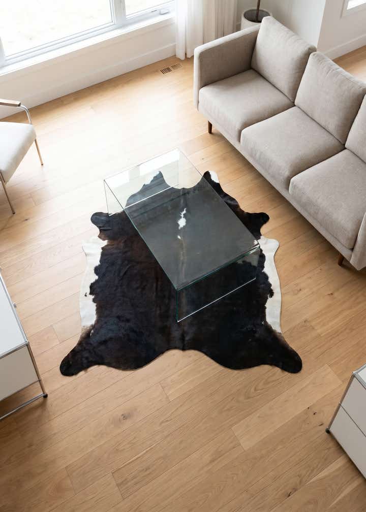 6' 1 x 6' 8 Cowhide Leather Square Rug