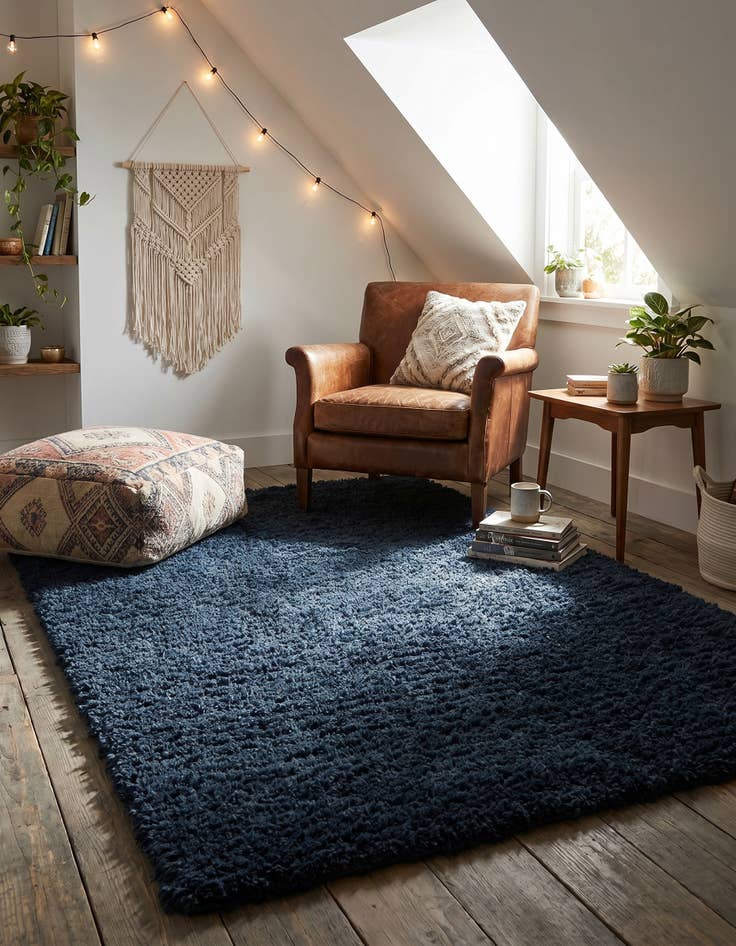 Detail image of 6' x 9' Infinity Shag Rug