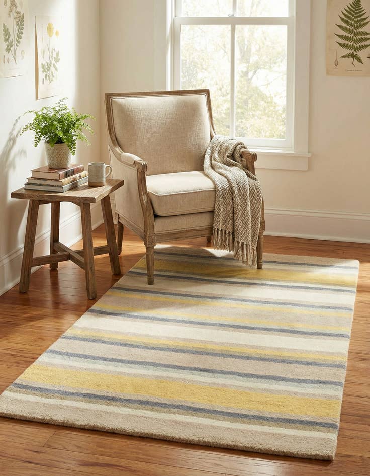 Detail image of 2' 8 x 4' 10 Luna Wool Rug