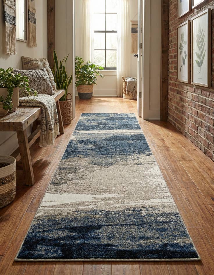 Detail image of 2' 7 x 10' Oslo Runner Rug