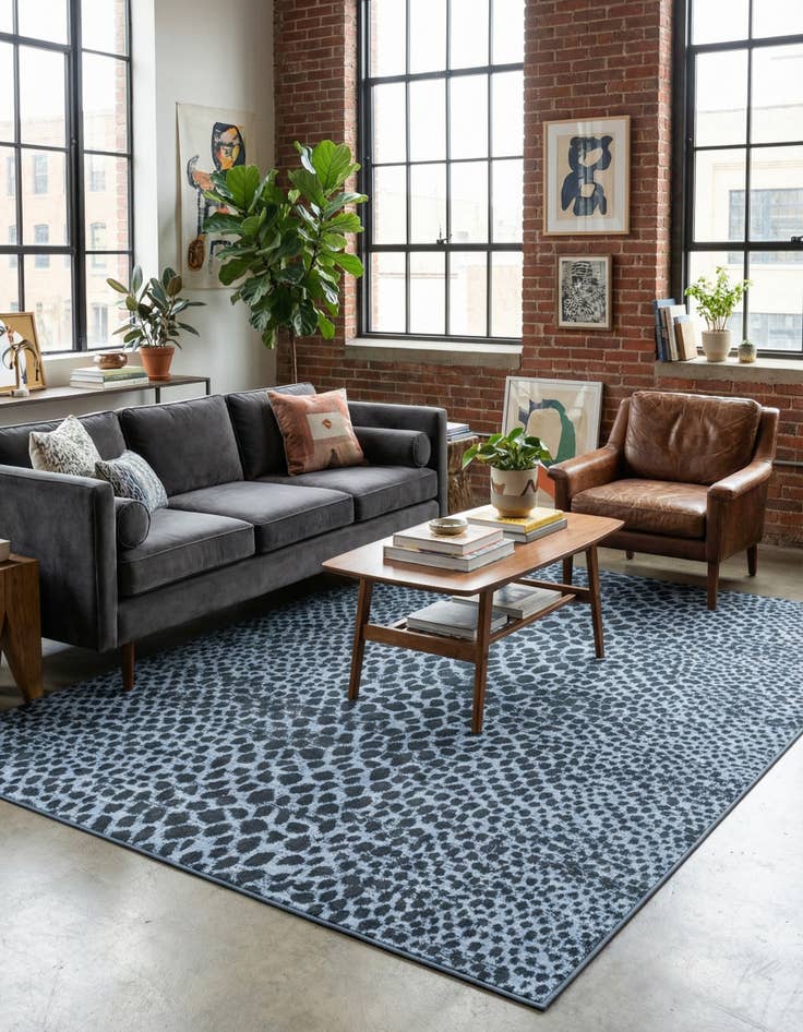 Detail image of 6' x 9' Kamala Washable Rug