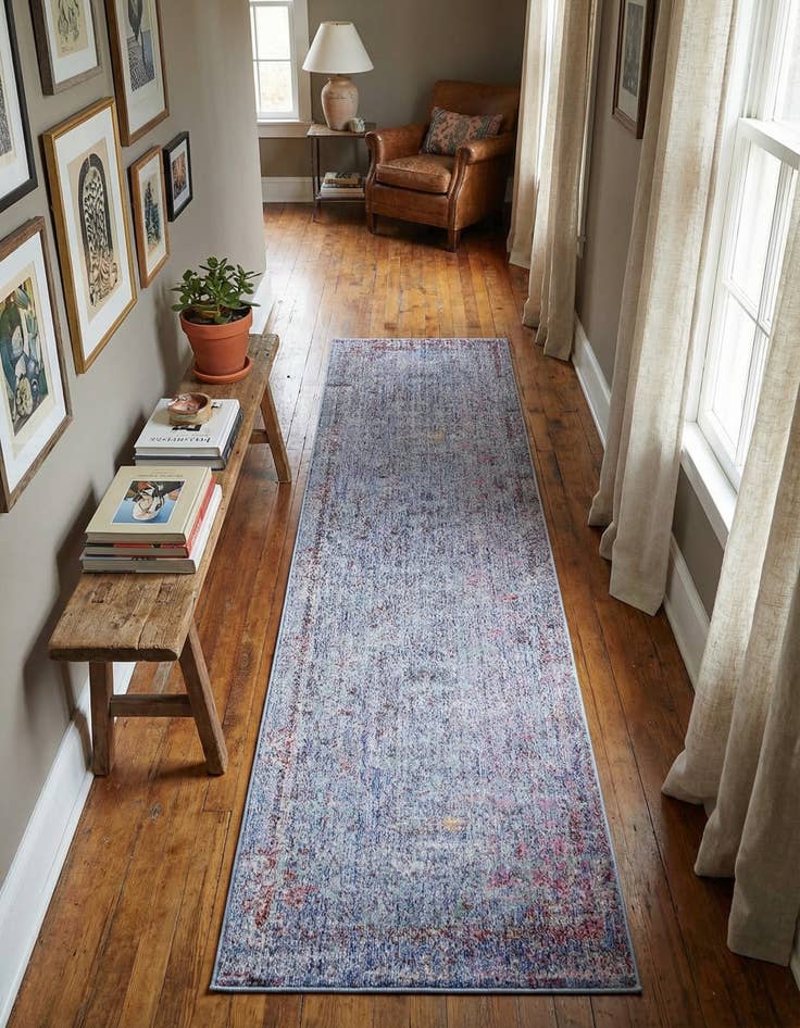 Detail image of 2' 7 x 9' 10 Alexis Runner Rug