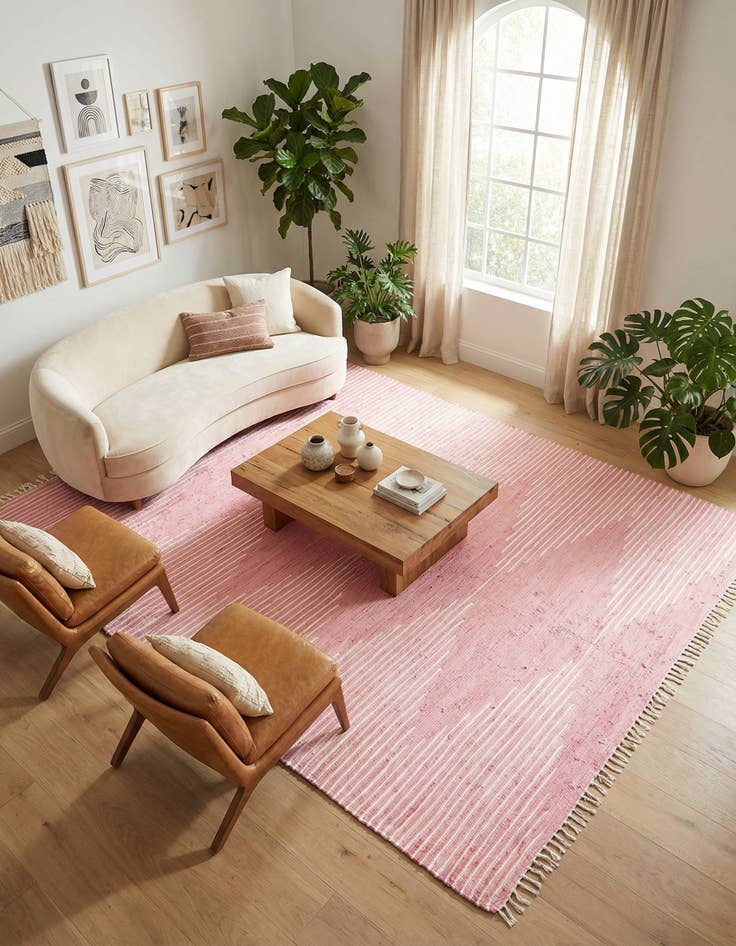 Detail image of 10' x 14' 1 Hand Woven Chindi Cotton Rug