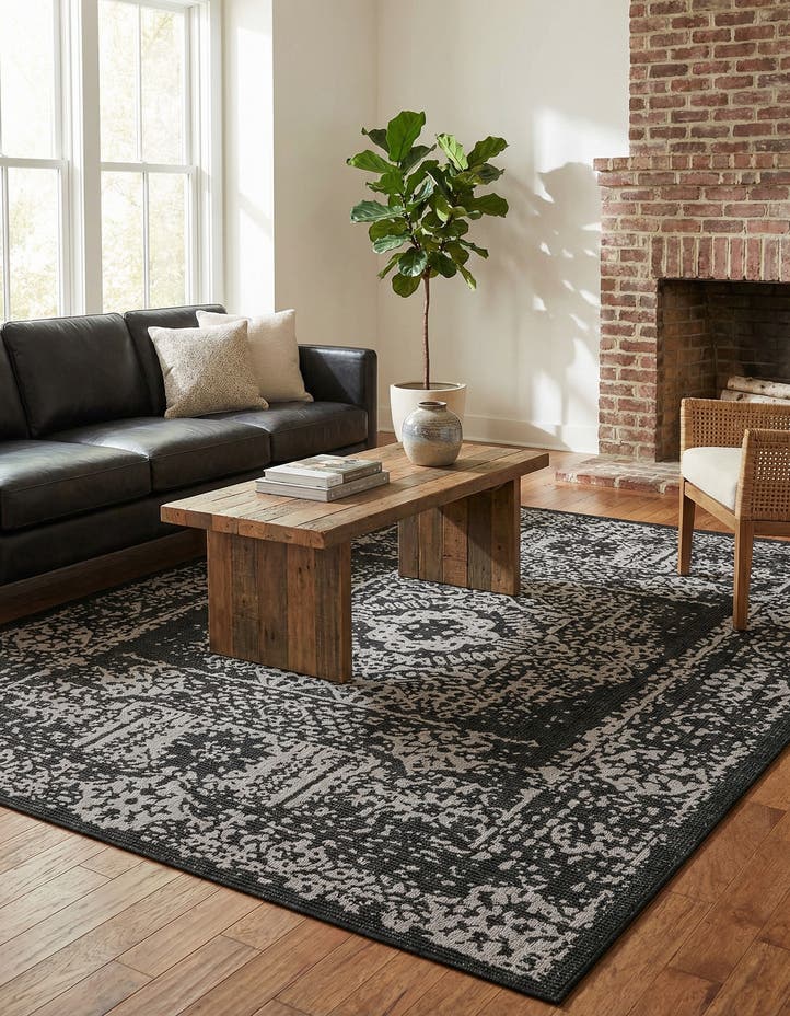 7' 10 x 10' Easy-Clean Traditional Indoor / Ou...
