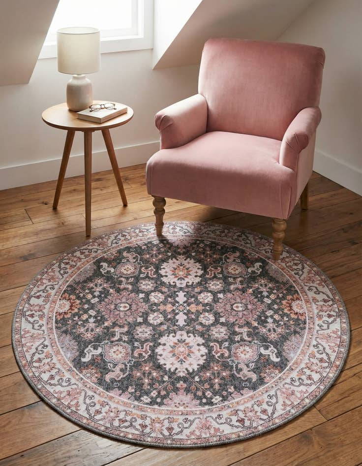 Detail image of 3' 6 x 3' 6 Timeless Round Rug