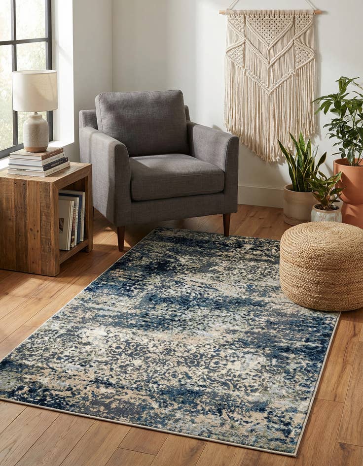 Detail image of 3' 3 x 5' 3 Gossamer Rug