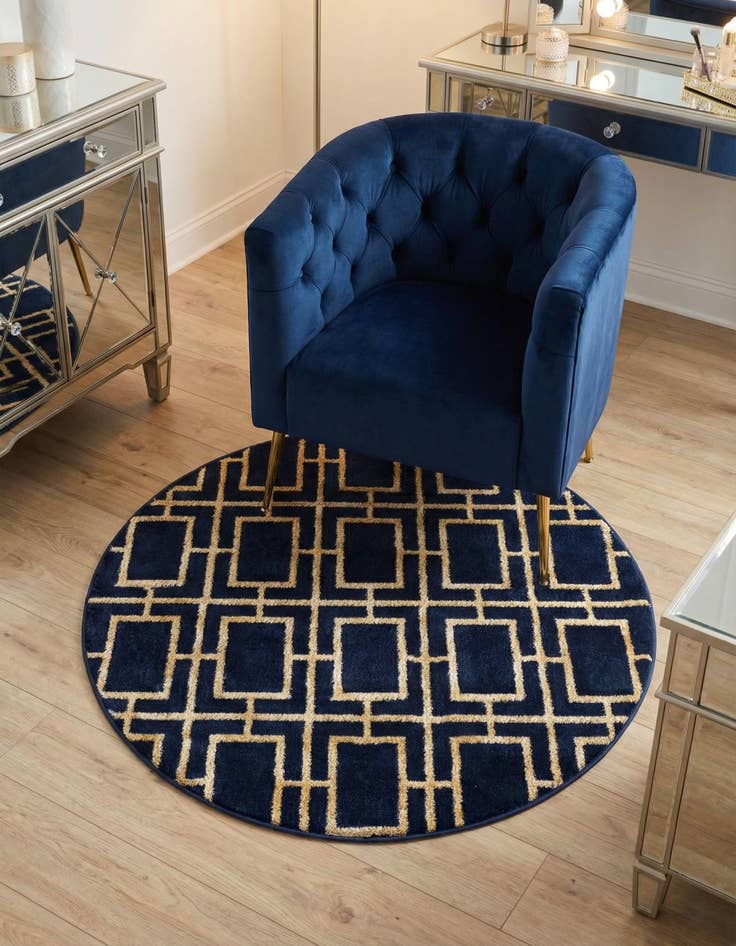 Detail image of 3' x 3'  Marilyn Monroe&trade; Glam Deco Round Rug