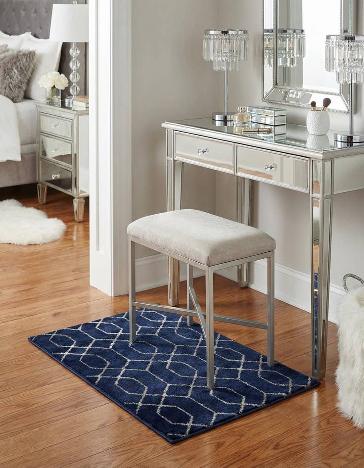 Detail image of 2' x 3'  Marilyn Monroe&trade; Glam Trellis Rug