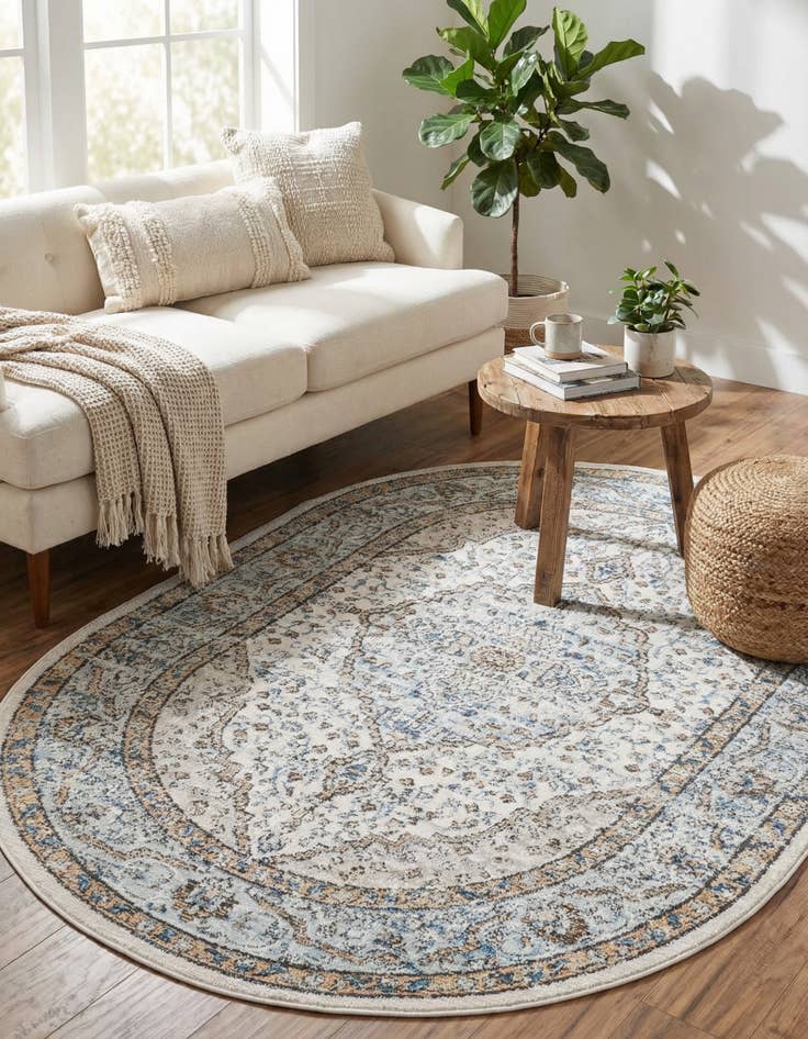 Detail image of 4' x 6' Nyla Oval Rug