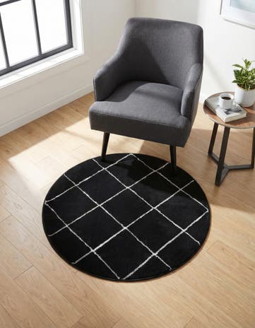 Black and Silver Vogue Geo Round Rug