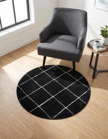 Black and Silver Vogue Geo Round Rug