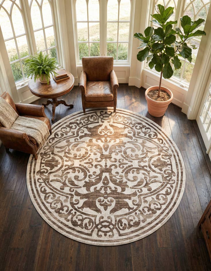 Detail image of 10' 8 x 10' 8 Hermitage Round Rug