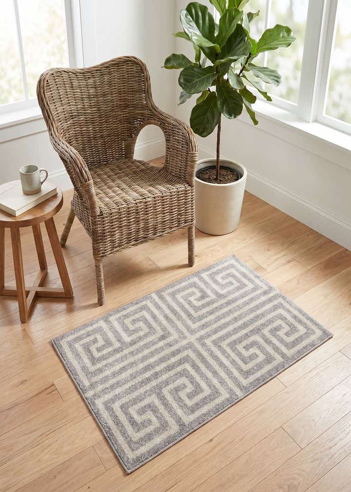3' x 5' 3 Greek Key Rug