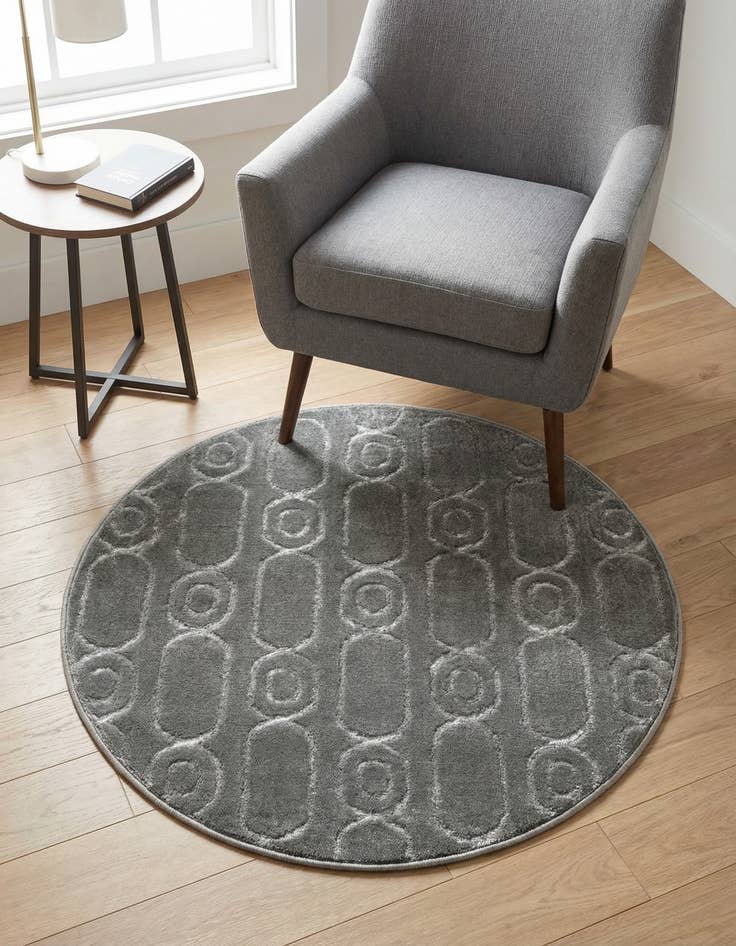 Detail image of  3' x 3' Vogue Geo Round Rug