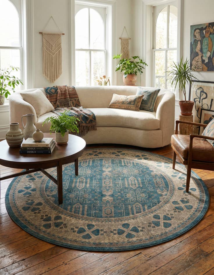 Detail image of 7' 3 x 7' 3 Viola Round Rug