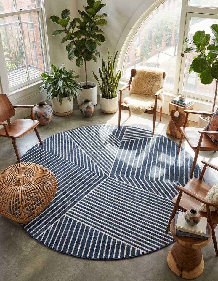 Detail image of 10' x 10' Oslo Round Rug