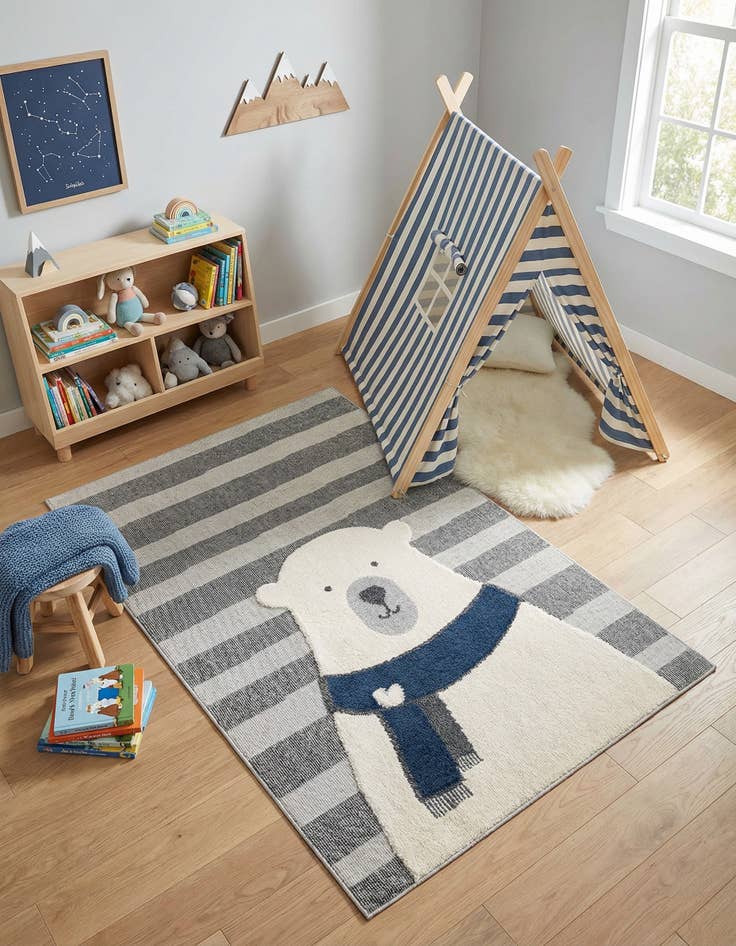 Detail image of 5' x 7' Whimsy Kids Rug