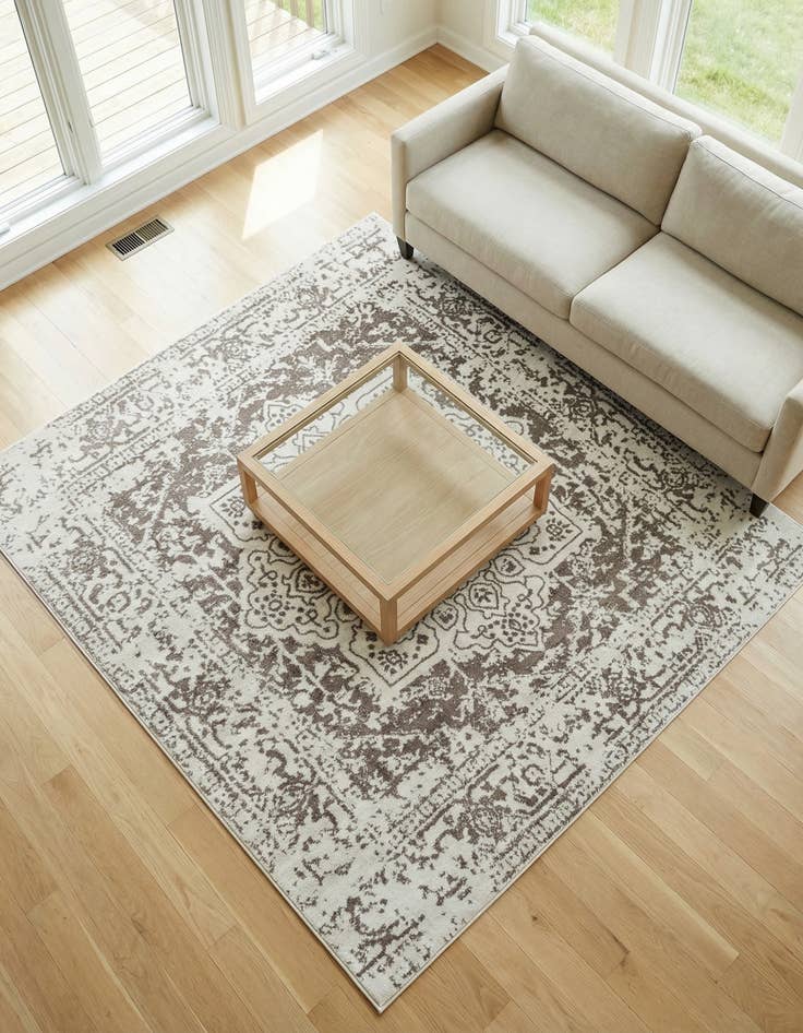 Detail image of 7' 10 x 7' 10 Arlington Square Rug