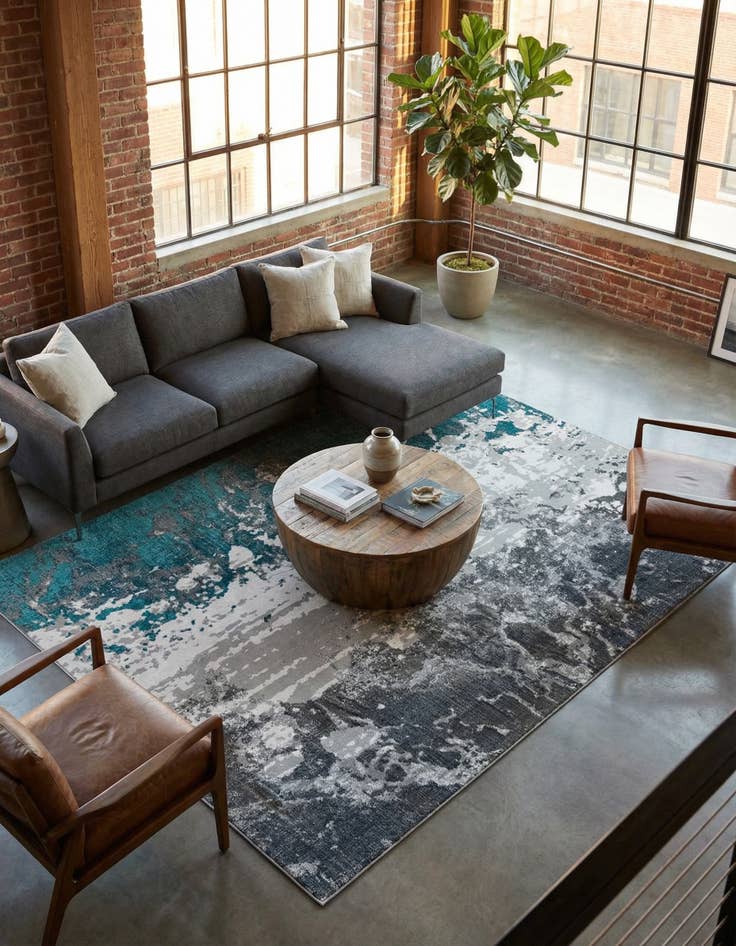 Detail image of 9' x 12' Valencia Rug