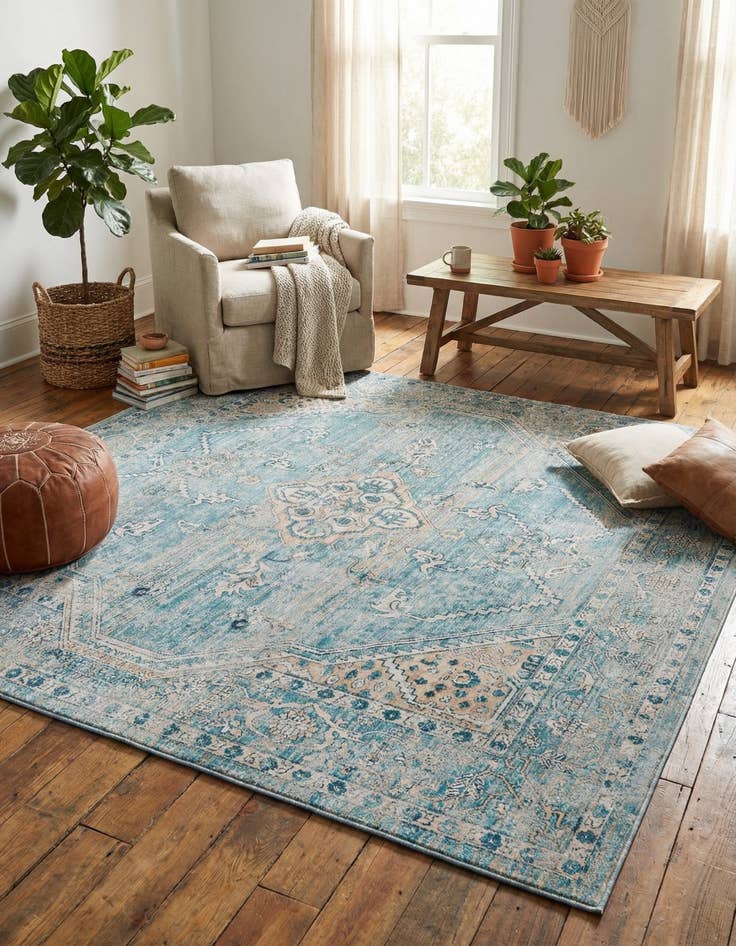 Detail image of 8' x 8' Newport Square Rug