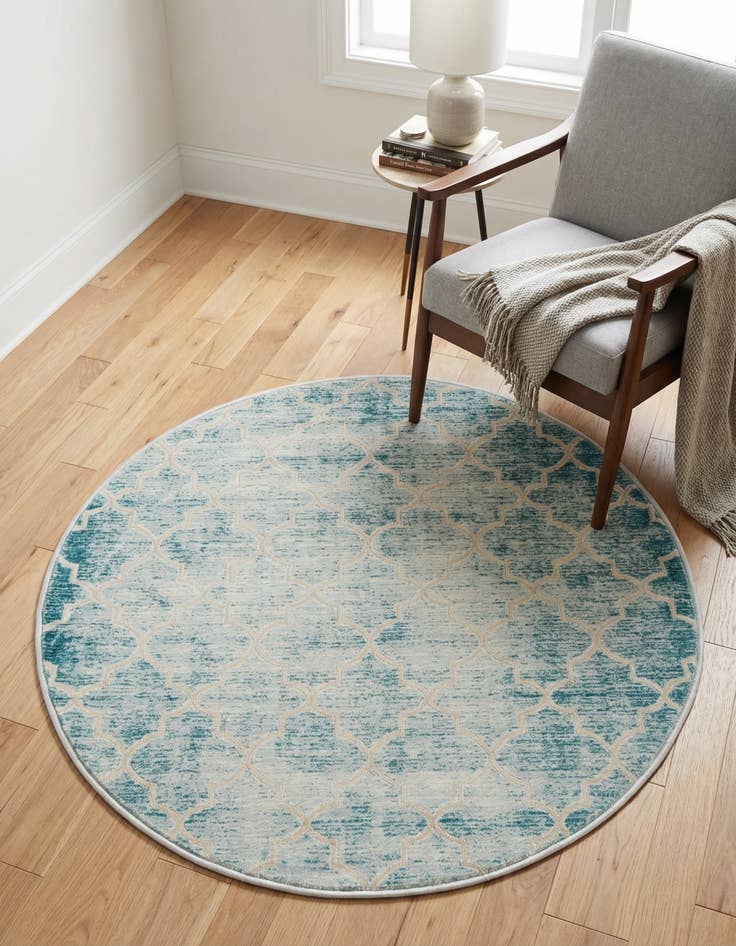 Detail image of Jill Zarin 3' 3 x 3' 3 Uptown Lincoln Center Round Rug