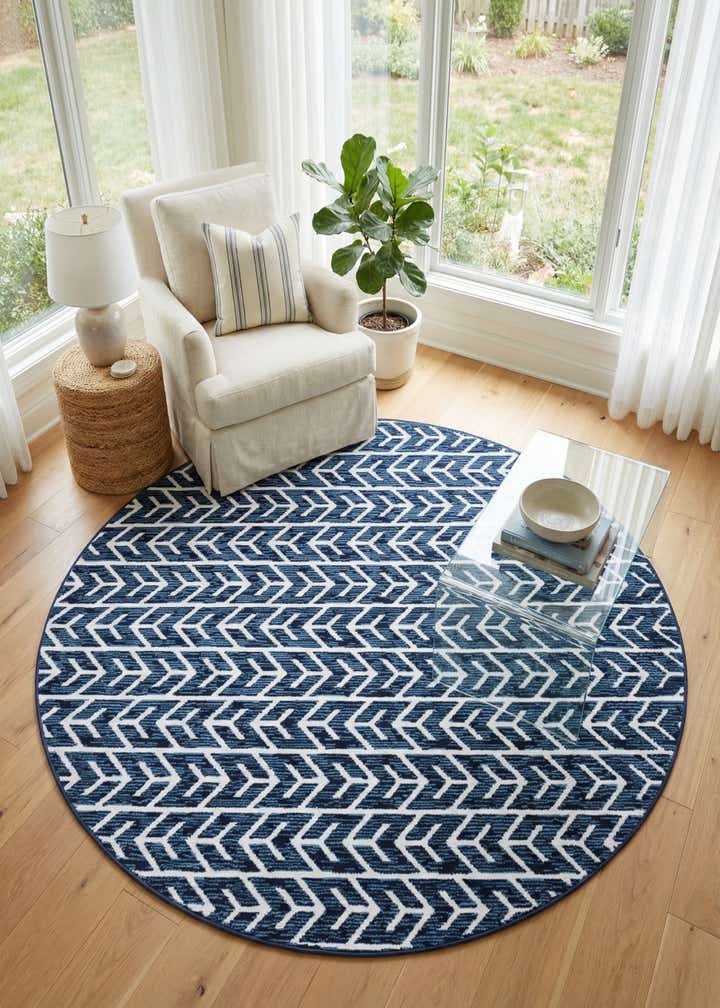 7' x 7' Easy-Clean Sabrina Soto Aston Indoor / Outdoor Round Rug