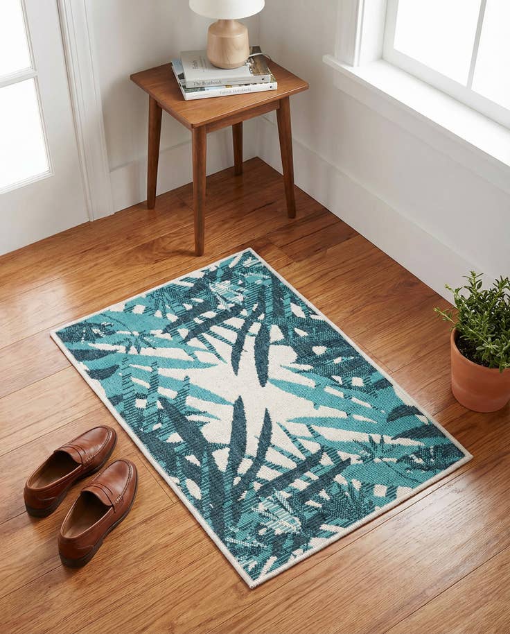 Detail image of 2' x 3' Easy-Clean Botanical Indoor / Outdoor Rug