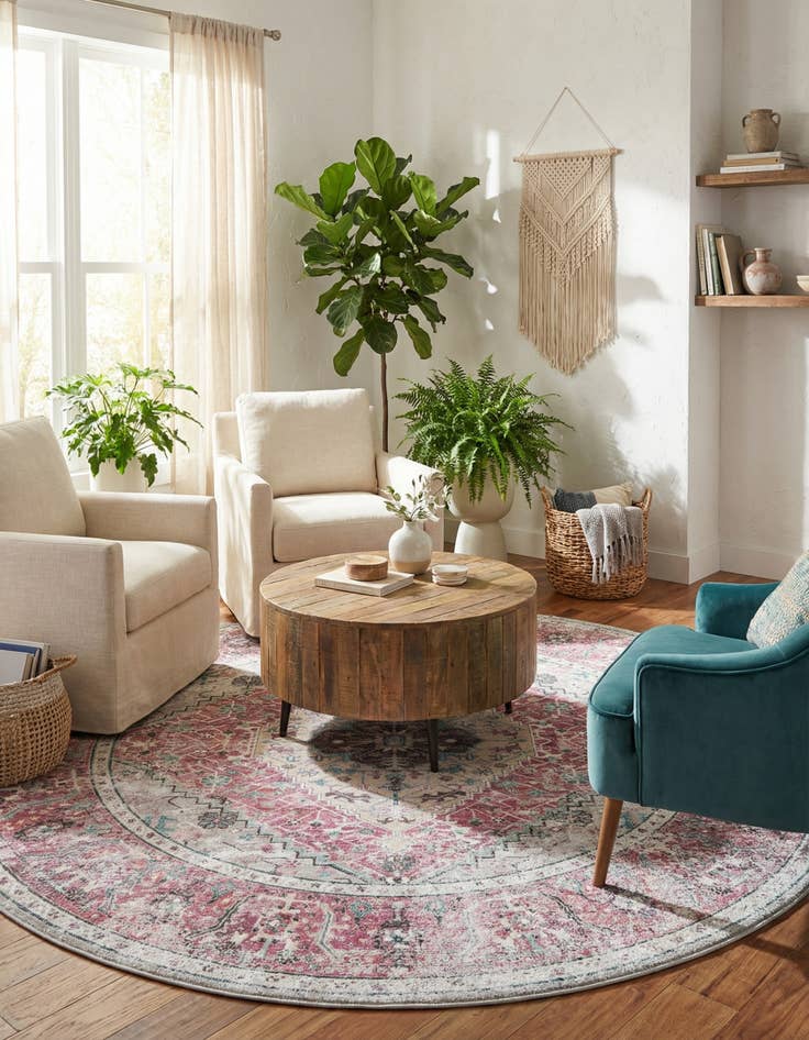 Detail image of 6' x 6' Washable Yara Round Rug