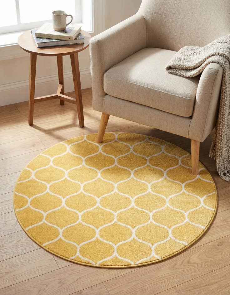Detail image of 3' x 3' Lattice Frieze Round Rug