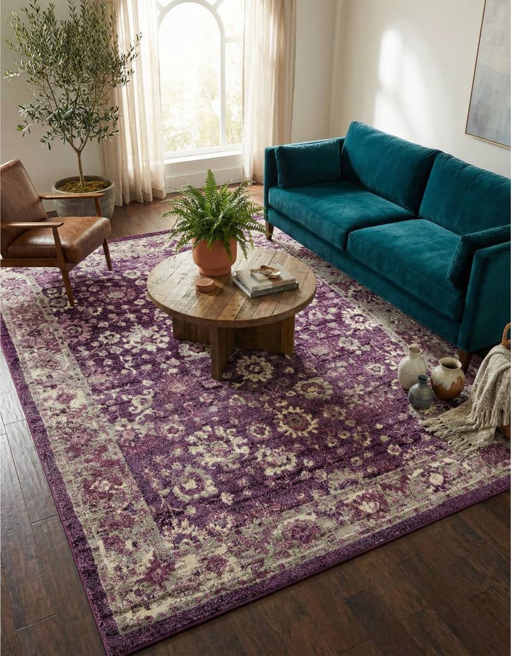 Detail image of 9' x 12' Carrington Rug