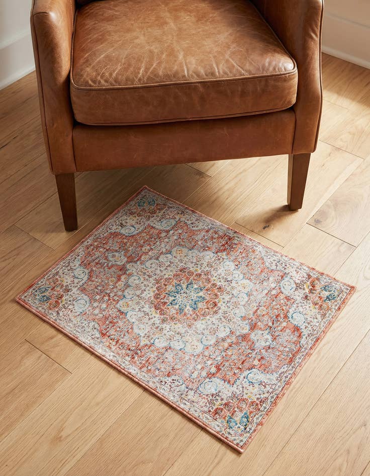 Detail image of 2' x 3' Newport Rug