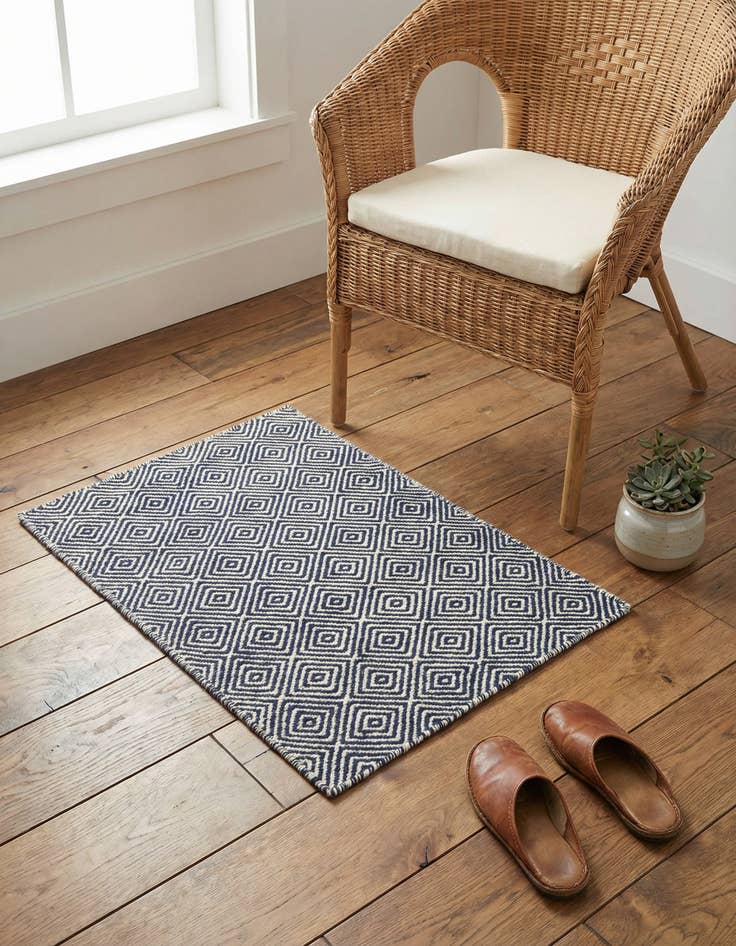 Detail image of 2' x 3' 1  Hand Woven Geo Trellis Flatweave Rug