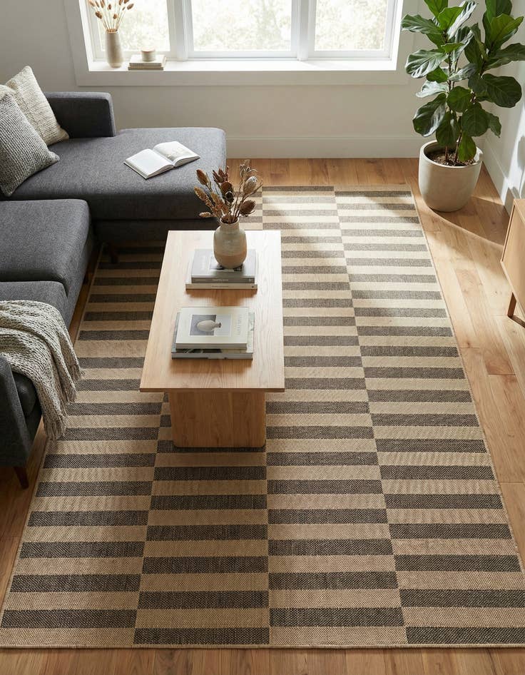 Detail image of 6' 3 x 9' Dunes Rug