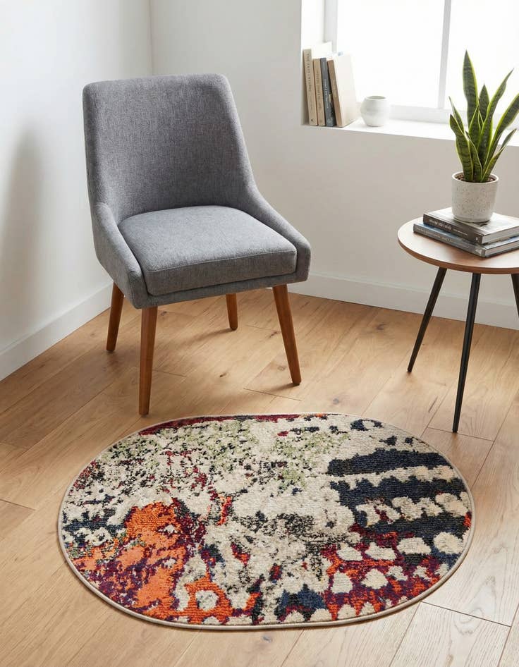Detail image of 2' 2 x 3' 1 Washable Haerfest Oval Rug