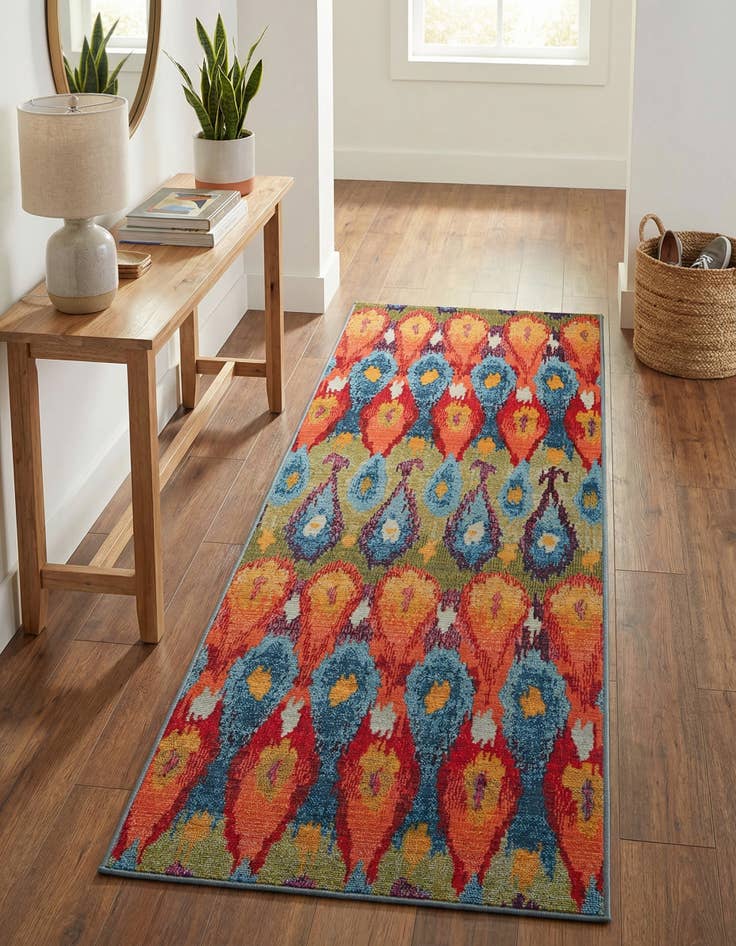 Detail image of 2' 7 x 7' Easy-Clean Modern Indoor / Outdoor Runner Rug