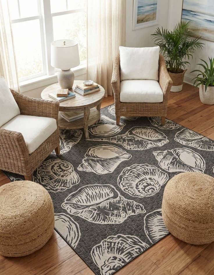 Detail image of 7' 10 x 7' 10  Washable Coastal Indoor / Outdoor Square Rug